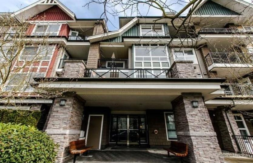 418 - 7088 Mont Royal Square, Champlain Heights, Vancouver East 