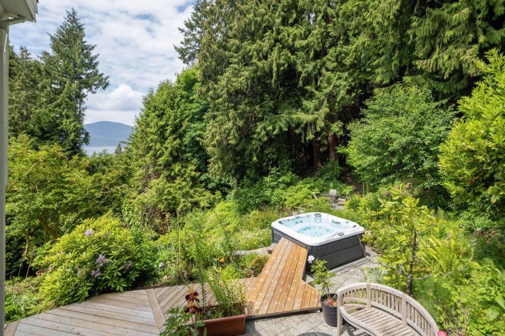 Photo 30 at 195 Isleview Place, Lions Bay, West Vancouver