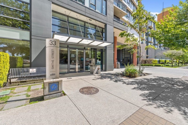 Photo 26 at 2102 - 33 Smithe Street, Yaletown, Vancouver West