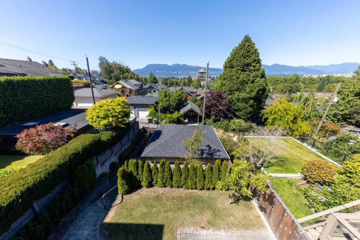 Photo 33 at 3755 W 13th Avenue, Point Grey, Vancouver West