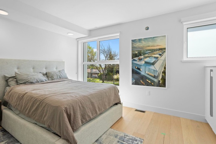 Photo 16 at 145 W 41st Avenue, Cambie, Vancouver West