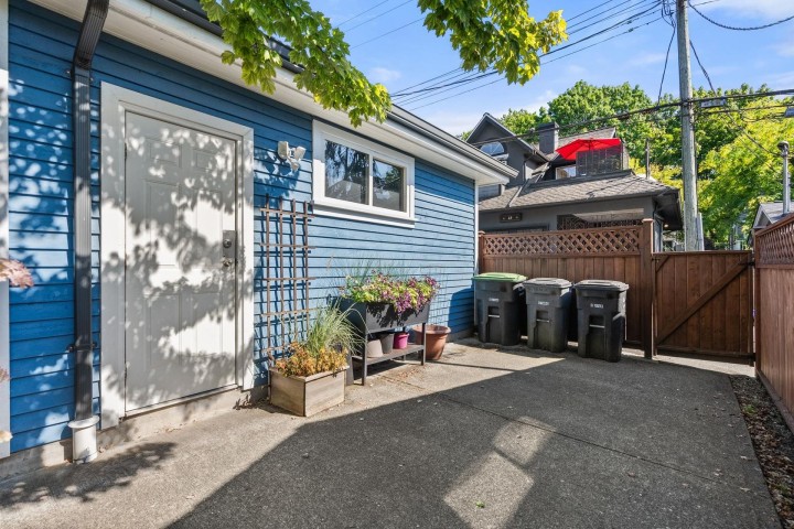 Photo 37 at 2 - 46 W 12th Avenue, Mount Pleasant VW, Vancouver West