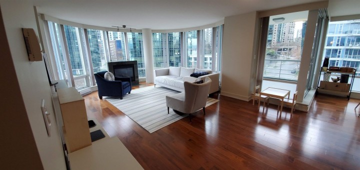 Photo 2 at 704 - 499 Broughton Street, Coal Harbour, Vancouver West