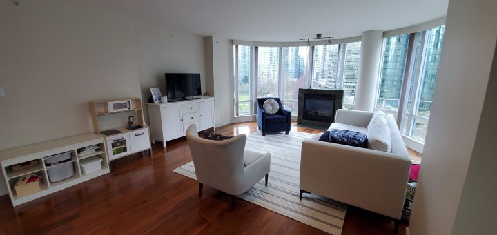 Photo 4 at 704 - 499 Broughton Street, Coal Harbour, Vancouver West