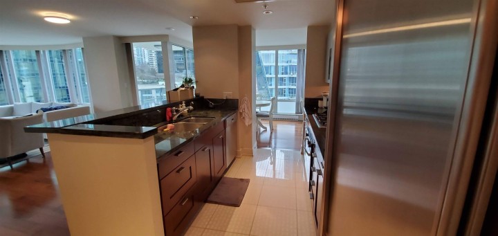 Photo 28 at 704 - 499 Broughton Street, Coal Harbour, Vancouver West