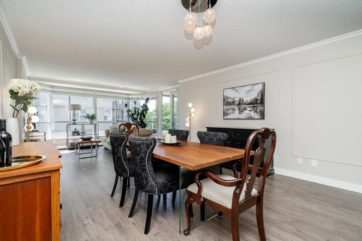 Photo 4 at 613 - 518 Moberly Road, False Creek, Vancouver West