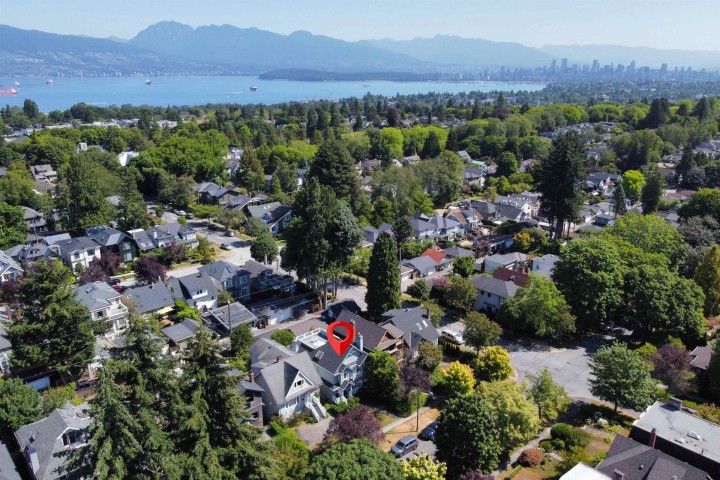 Photo 1 at 4415 W 15th Avenue, Point Grey, Vancouver West