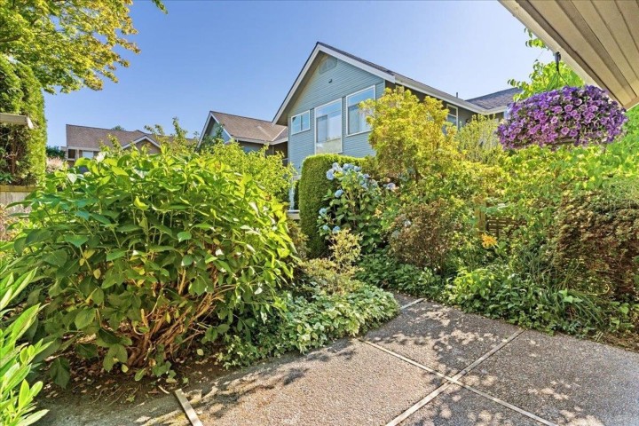 Photo 21 at 676 W 26th Avenue, Cambie, Vancouver West