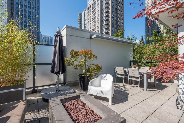 Photo 28 at 978 Beatty Street, Yaletown, Vancouver West